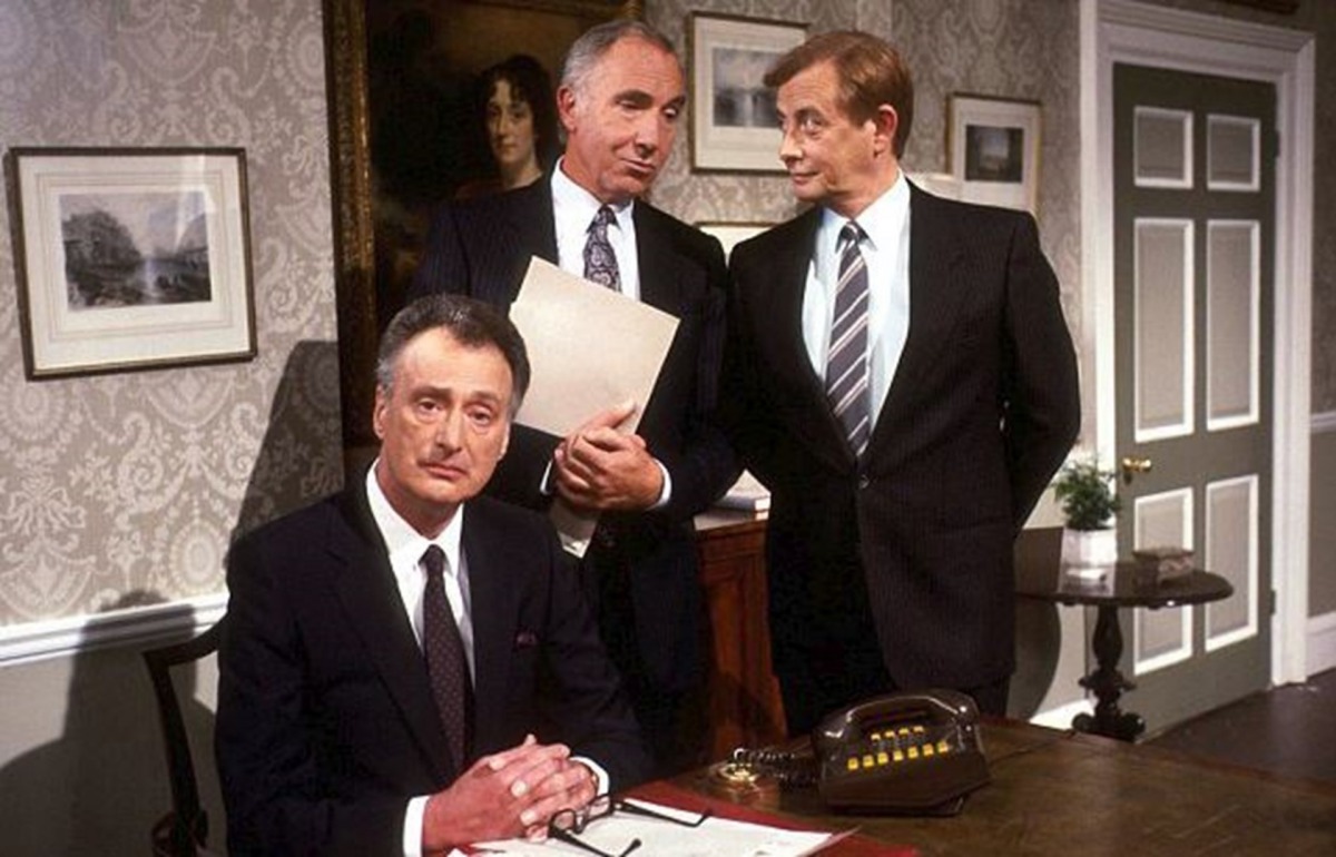 An image from UK comedy 'Yes Minister' which satirises cluttered government lingo