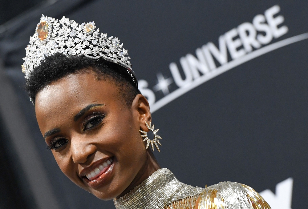 crowned Miss Universe 2019 South Africa's Zozibini Tunzi  December 8, 2019.  / AFP / VALERIE MACON

