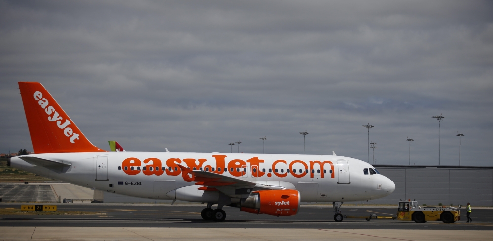 An Easyjet plane is seen at Lisbon's airport, Portugal June 24, 2016. REUTERS/Rafael Marchante
