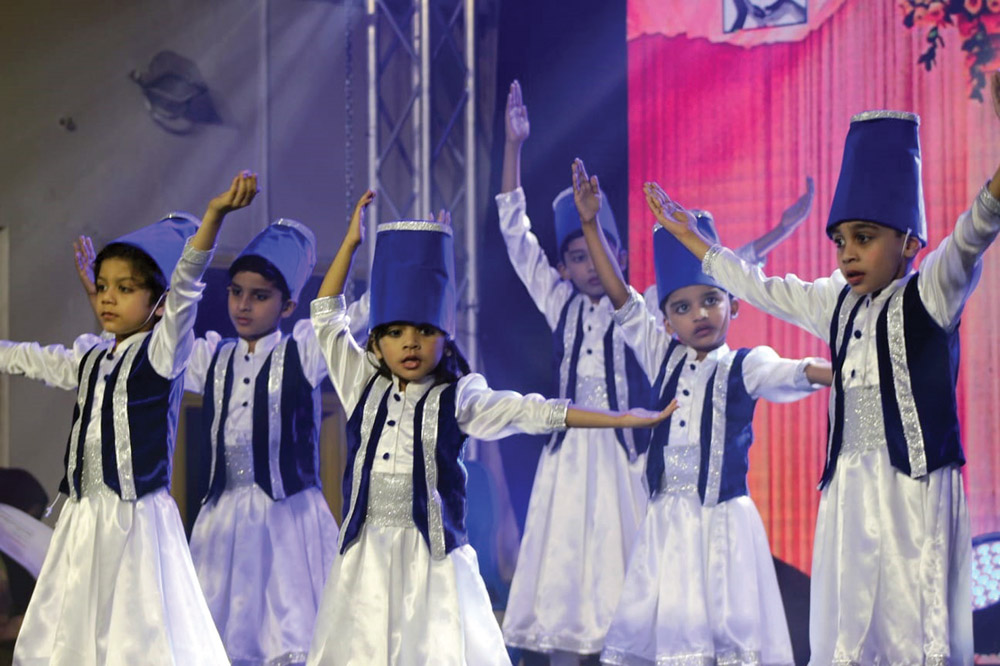 Children performing during Ahlan Kerala 2020 function.