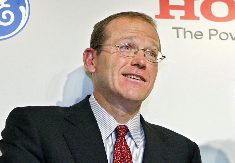 In this file photo taken on February 16, 2004 the former president of General Electric (GE) Transportation, David Calhoun, looks on at Honda's headquarters in Tokyo.  AFP / Toru Yamanaka 