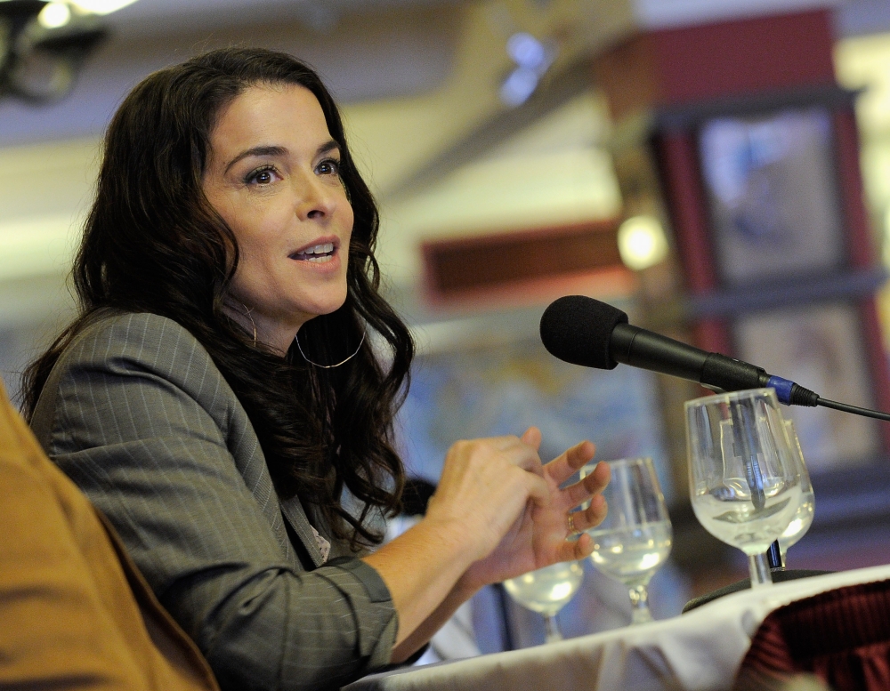 Annabella Sciorra speaks at the Drama Desk Panel Discussion: 
