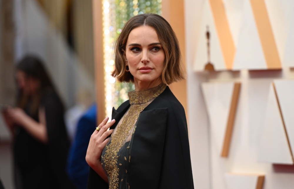  Natalie Portman arrives for the 92nd Oscars at the Dolby Theatre in Hollywood, California on February 9, 2020. / AFP / Robyn Beck
