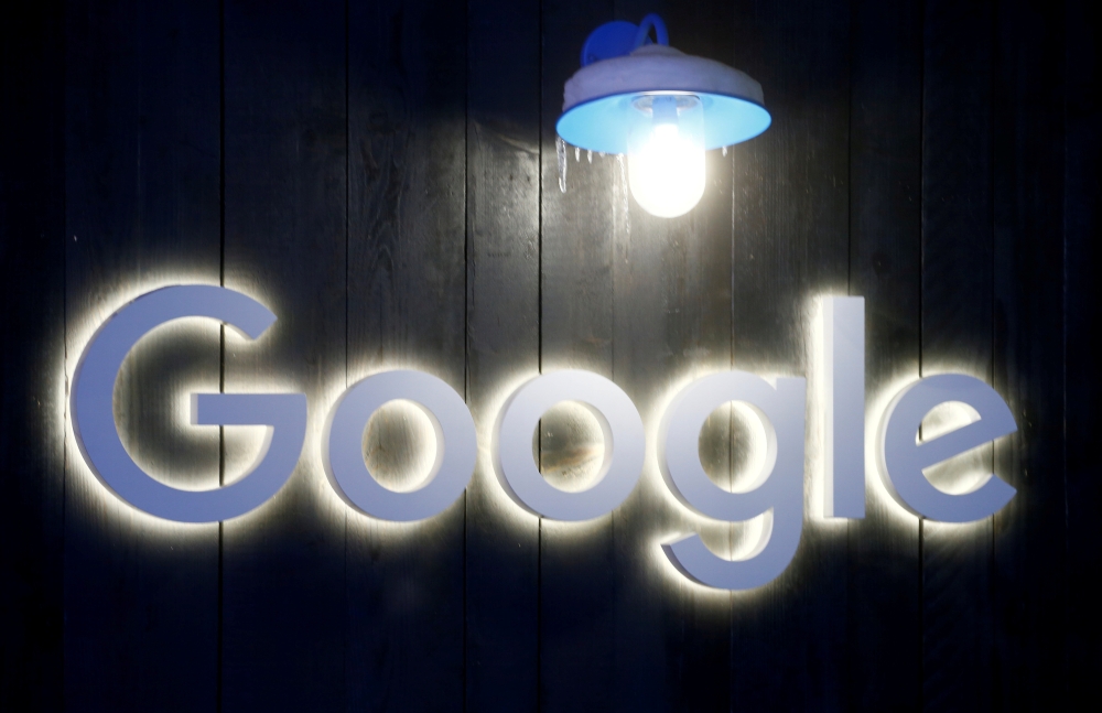 :FILE PHOTO: The logo of Google is seen in Davos, Switzerland Januar 20, 2020. Picture taken January 20, 2020. REUTERS/Arnd Wiegmann/File Photo