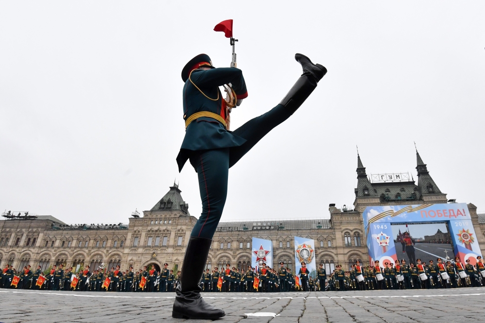 (FILES) In this file photograph taken on May 9, 2019, a Russian honour guard soldier marches during the Victory Day military parade at Red Square in downtown Moscow, as Russia celebrates the 74th anniversary of the victory over Nazi Germany.  / AFP / Mlad
