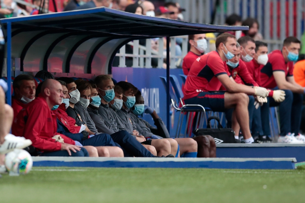 General view of the CSKA Moscow bench, as play resumes following the outbreak of the coronavirus disease (COVID-19) Denis Tyrin/PFC CSKA Pool
