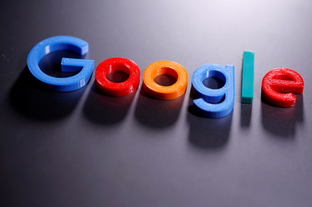 A 3D printed Google logo is seen in this illustration taken April 12, 2020. REUTERS/Dado Ruvic/Illustration/File Photo/File Photo