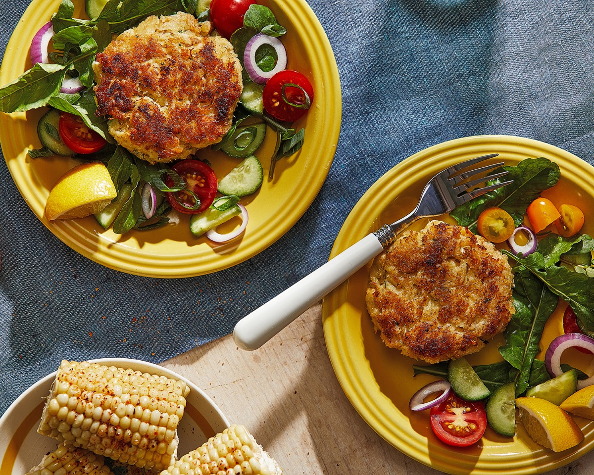 Crab Cakes With Lemon and Panko. (Tom McCorkle/The Washington )