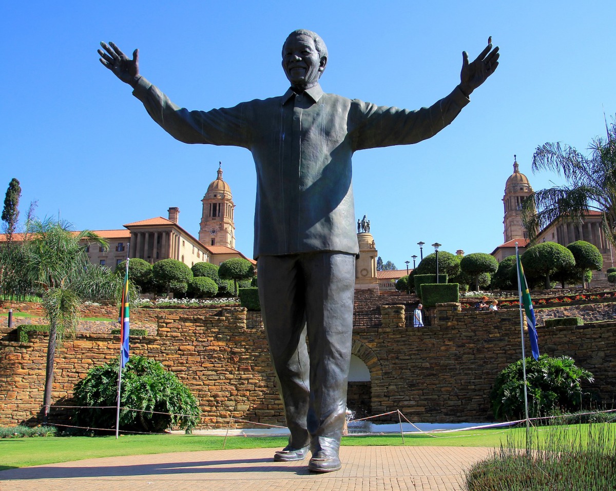 Twitter: @NelsonMandela
