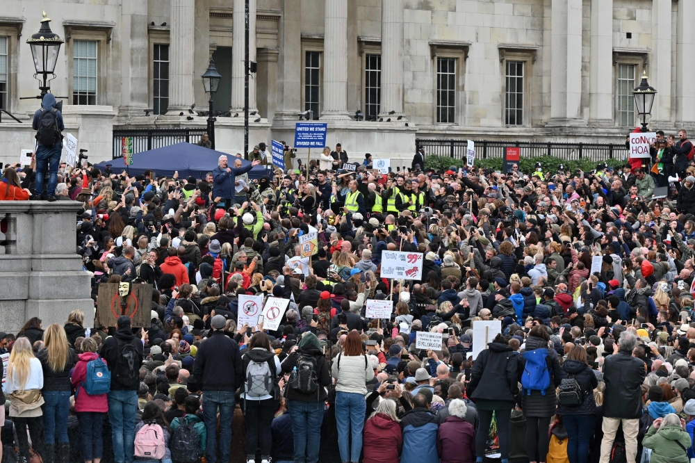 British 'conspiracy theorist' David Icke, speaks at a gathering of protesters in Trafalgar Square in London on September 26, 2020, at a 'We Do Not Consent!' mass rally against vaccination and government restrictions designed to fight the spread of the nov