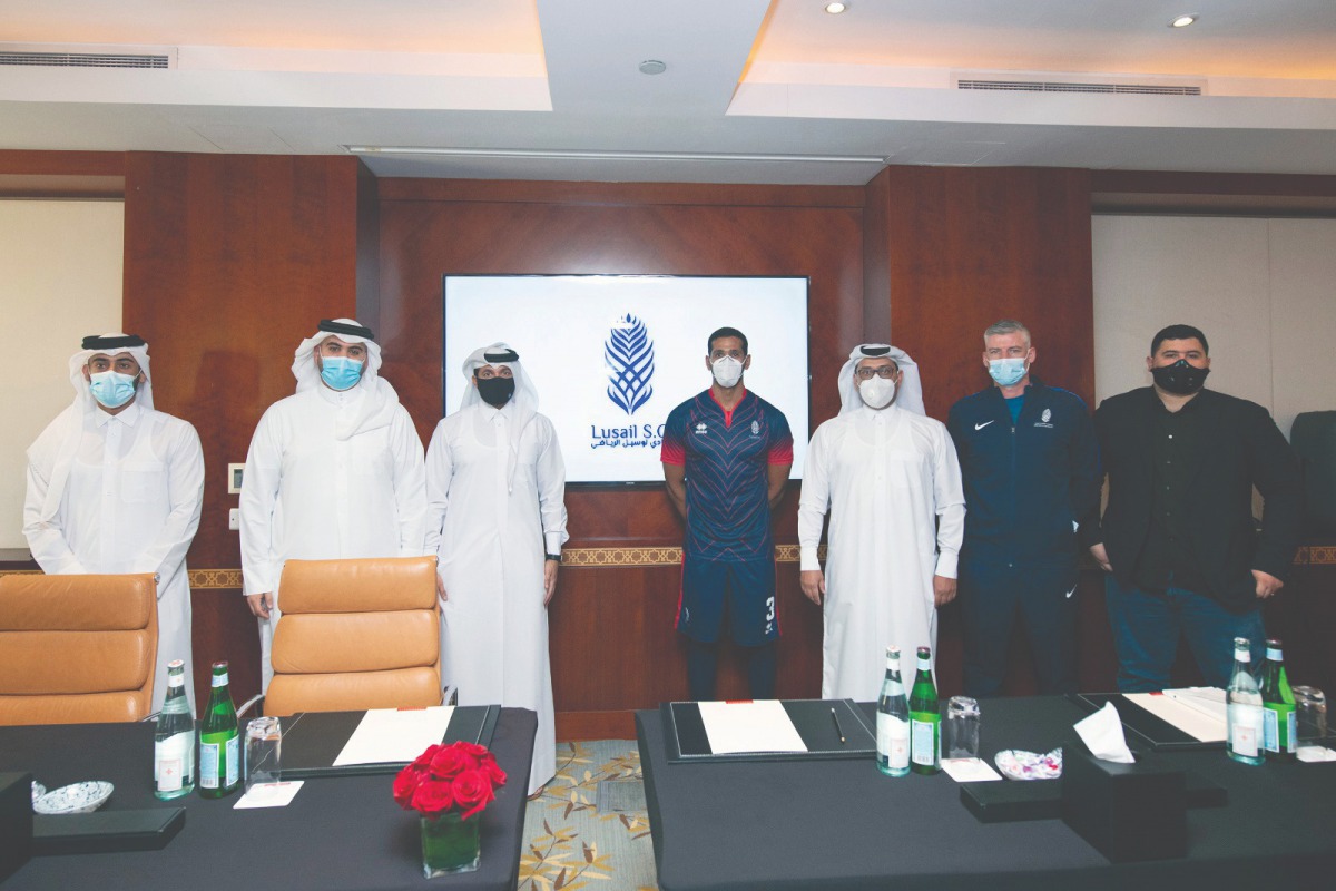 LEFT: Lusail Sports Club's (LSC) President, Nawaf Al Mudhahka; CEO of Cosette Solutions, Omar Shamiyeh; LSC CEO Muhammad Saeed Al Misnad, team captain Khaled Nawwaf and the club’s official spokesman Abdulhadi Al Sahli posing for a photograph after the off