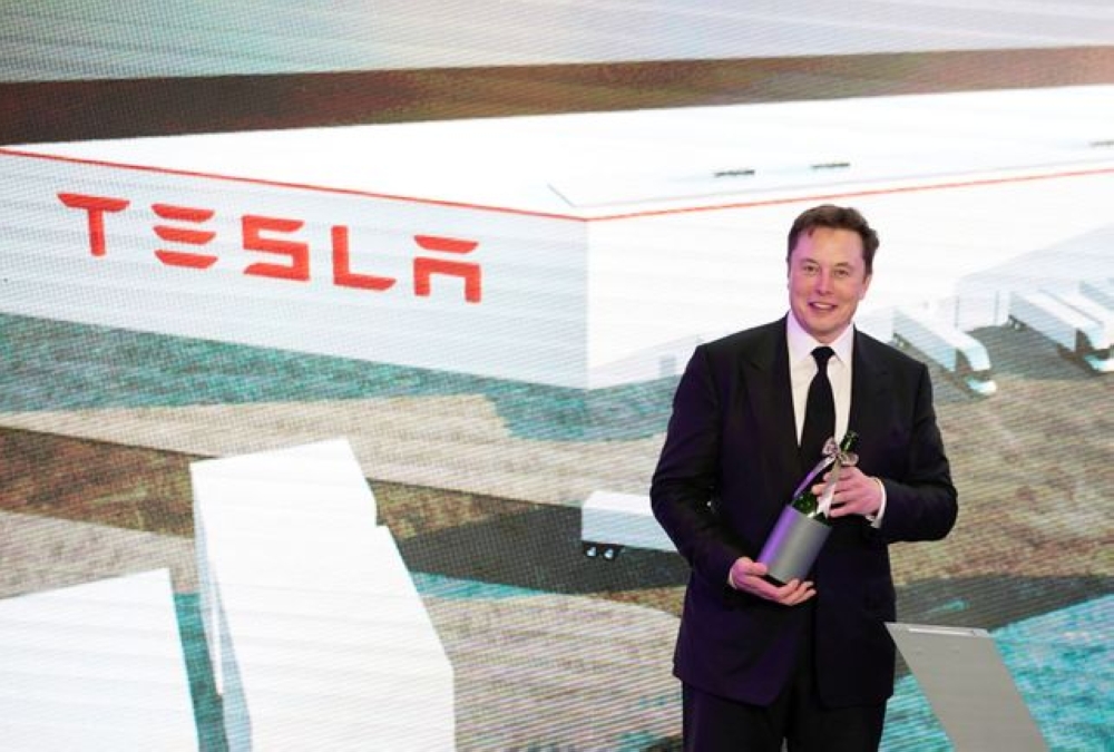 Tesla Inc CEO Elon Musk attends an opening ceremony for Tesla China-made Model Y program in Shanghai, China January 7, 2020. REUTERS/Aly Song/File Photo