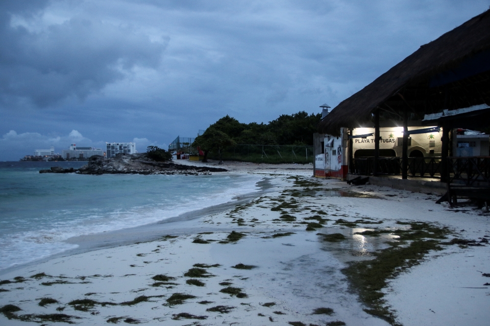 A general view shows an empty beach as Hurricane Delta approaches Cancun, Mexico October 6, 2020. REUTERS/Jorge Delgado