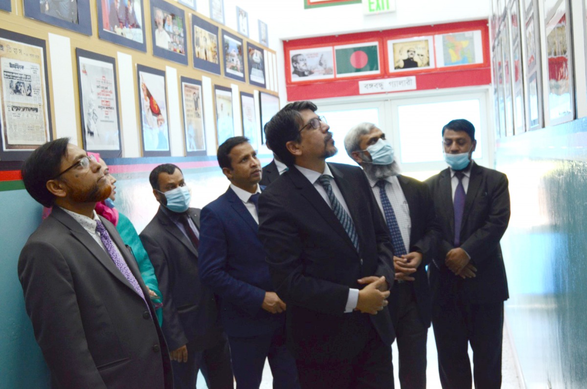 Bangladesh Ambassador to Qatar H E Md Jashim Uddin visits Bangladesh MHM School and College, Doha. 
