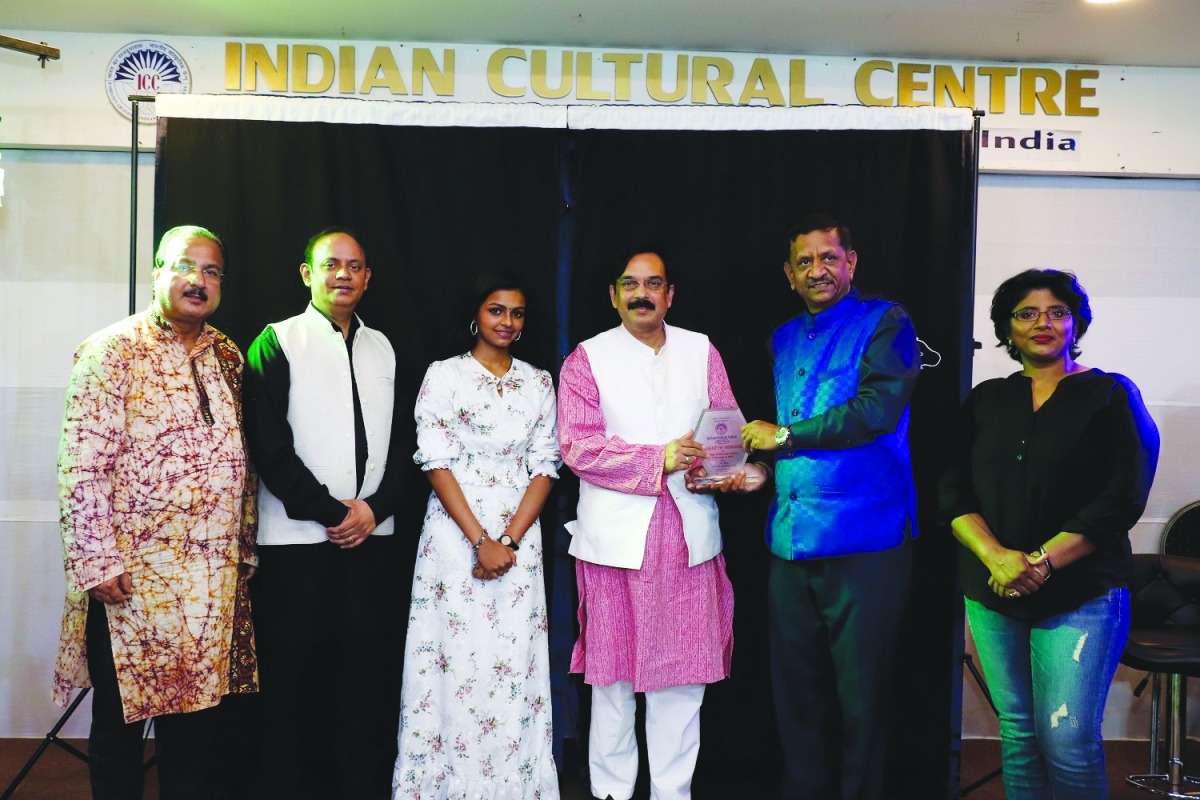 Members of Indian Cultural Centre felicitating singers during the event.