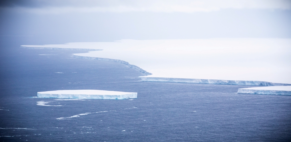 A view of the A-68A iceberg from a Royal Air Force reconnaissance plane near South George island, November 18, 2020. UK Ministry of Defence/Handout via REUTERS/File Photo