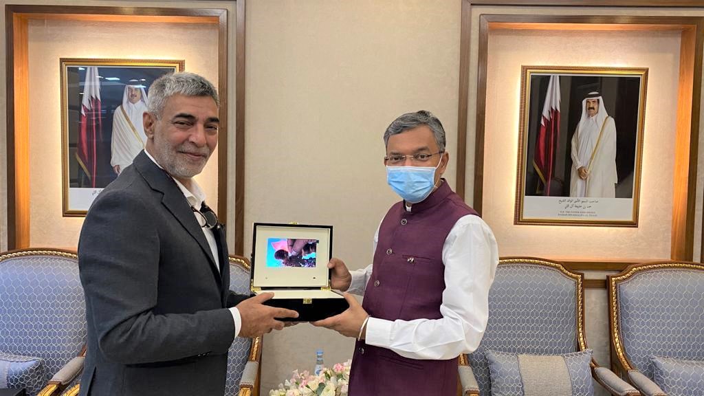 Ambassador of India to Qatar, H E Dr. Deepak Mittal at the Urdu Radio office during the National Day celebrations.
