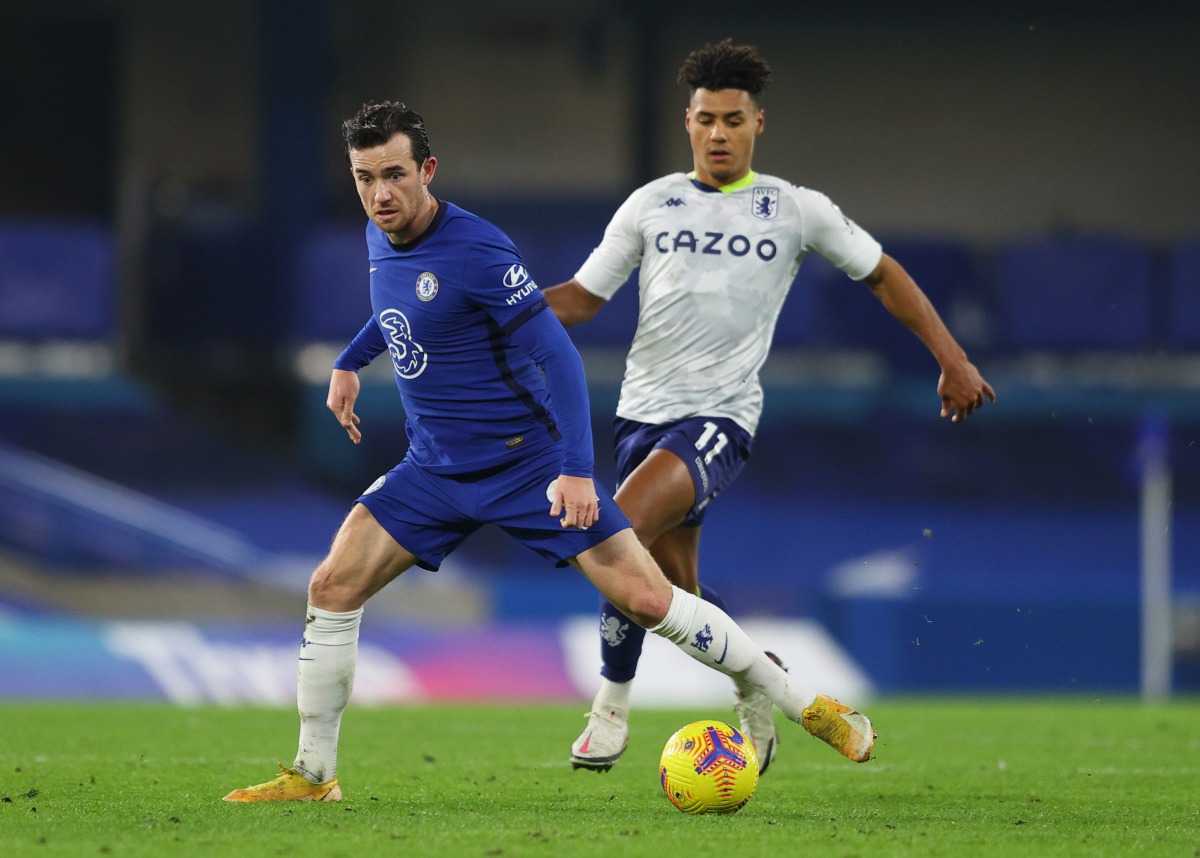 Soccer Football - Premier League - Chelsea v Aston Villa - Stamford Bridge, London, Britain - December 28, 2020 Chelsea's Ben Chilwell in action with Aston Villa's Ollie Watkins Pool via REUTERS/Richard Heathcote