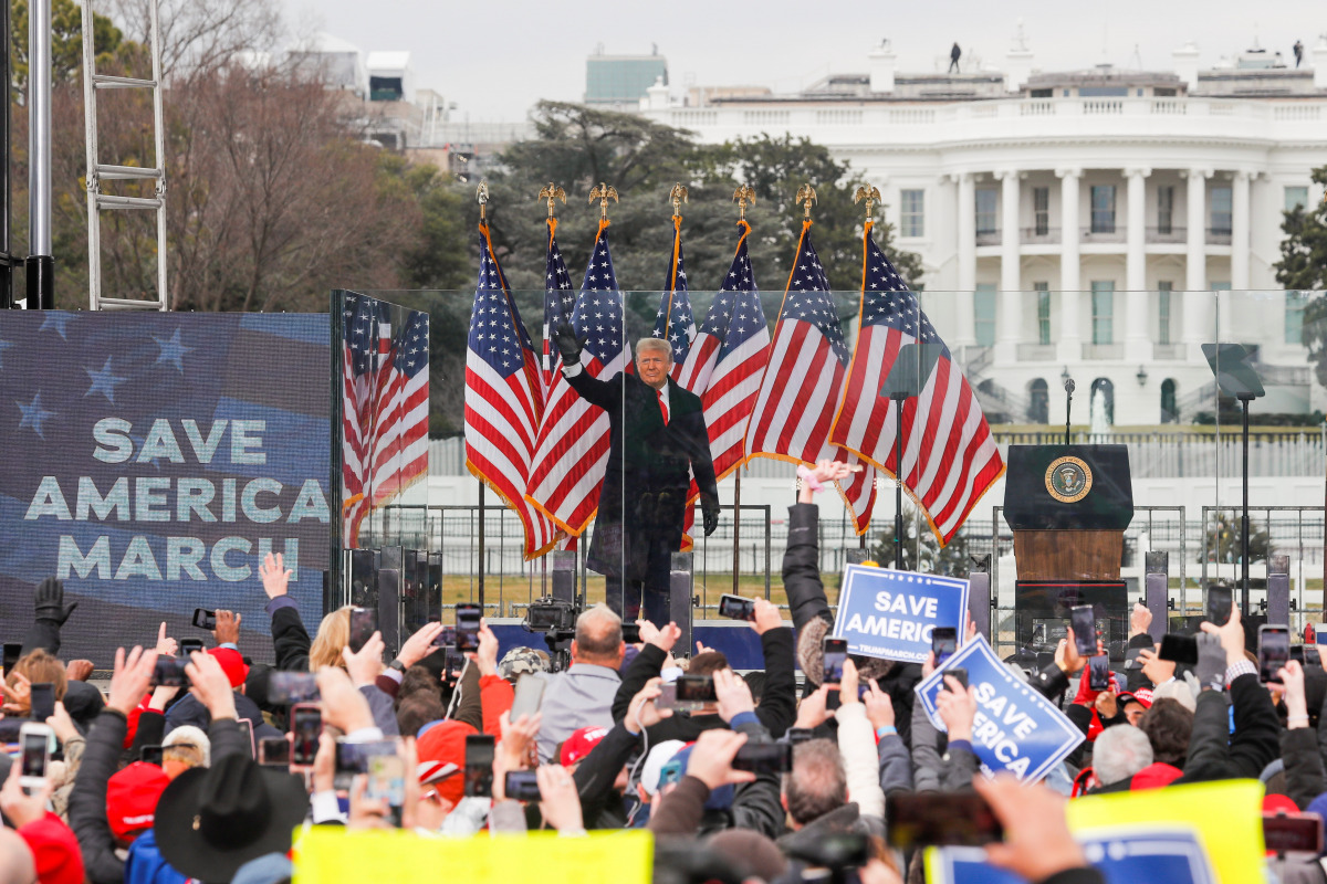 U.S. President Donald Trump waves to supporters during a rally to contest the certification of the 2020 U.S. presidential election results by the U.S. Congress, in Washington, U.S, January 6, 2021. REUTERS/Jim Bourg
