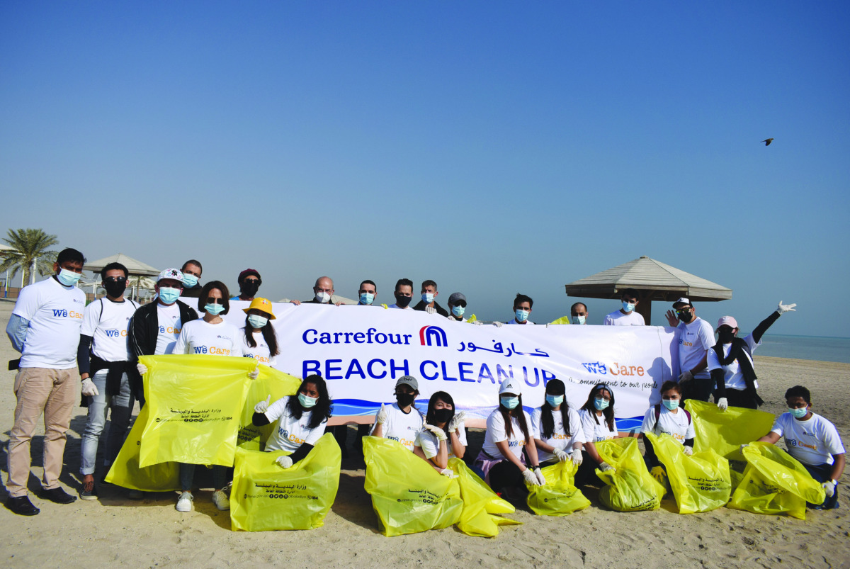 Participants during the beach clean-up drive organised by Carrefour Qatar in Al Wakra. 