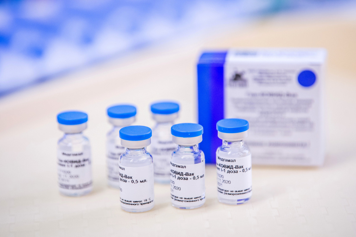 FILE PHOTO: Vials of the Sputnik V (Gam-COVID-Vac) vaccine are seen at the Del-Pest Central Hospital in Budapest, Hungary, February 12, 2021. Zoltan Balogh/MTI/MTVA/Pool via REUTERS/File Photo

