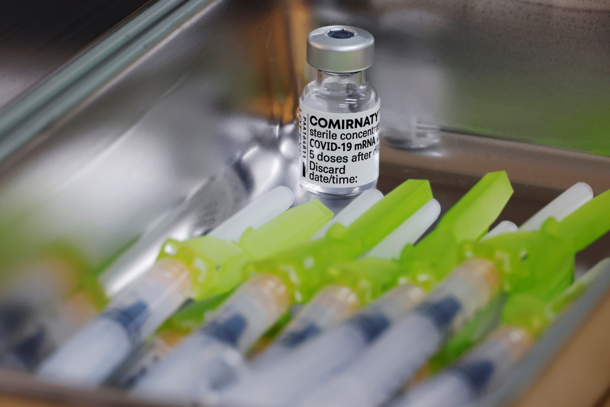 Doses of the Pfizer-BioNTech coronavirus disease (COVID-19) vaccine are seen at a COVID-19 vaccination centre in Seoul, South Korea, March 10, 2021. REUTERS/Kim Hong-Ji
