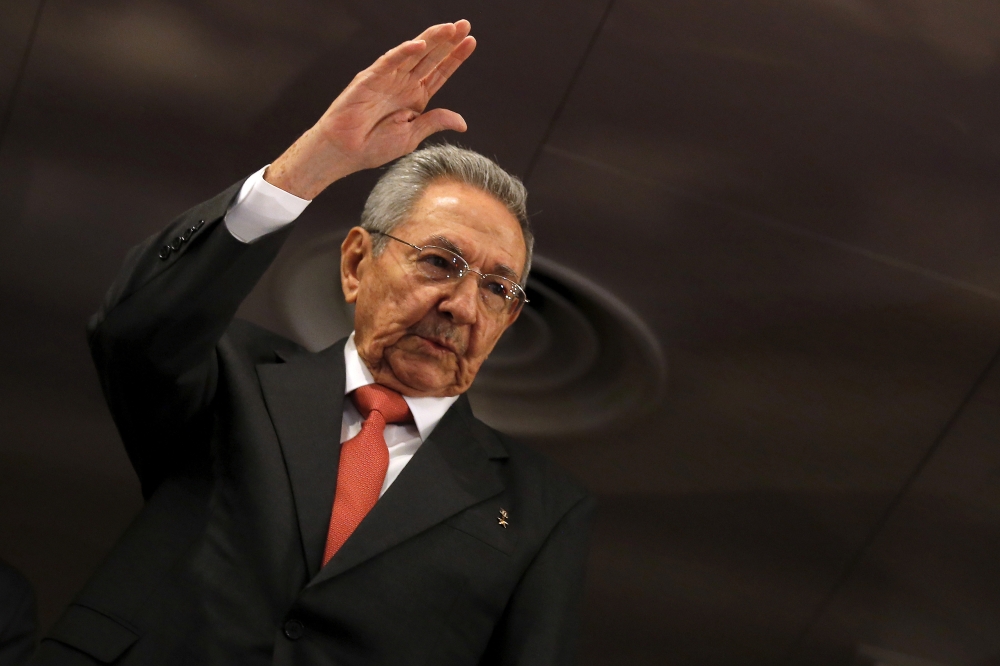 File photo: Cuban President Raul Castro waves as he arrives to attend a speech from U.S. President Barack Obama at the Gran Teatro in Havana, Cuba, March 22, 2016. Reuters/Carlos Barria/File Photo