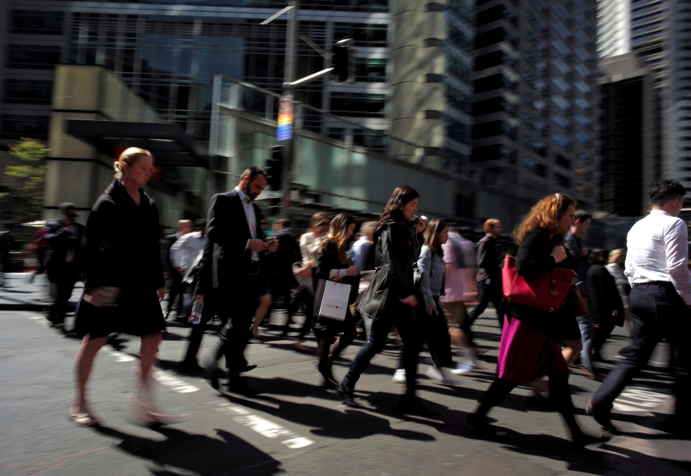 File photo: Office workers and shoppers walk through Sydney's central business district in Australia, September 7, 2016. Reuters/Jason Reed/File Photo