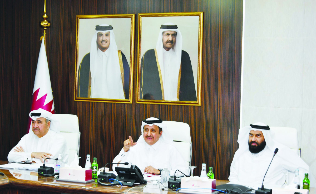 Chairman of Qatar Chamber, Sheikh Khalifa bin Jassim Al Thani, and other officials during the meeting.