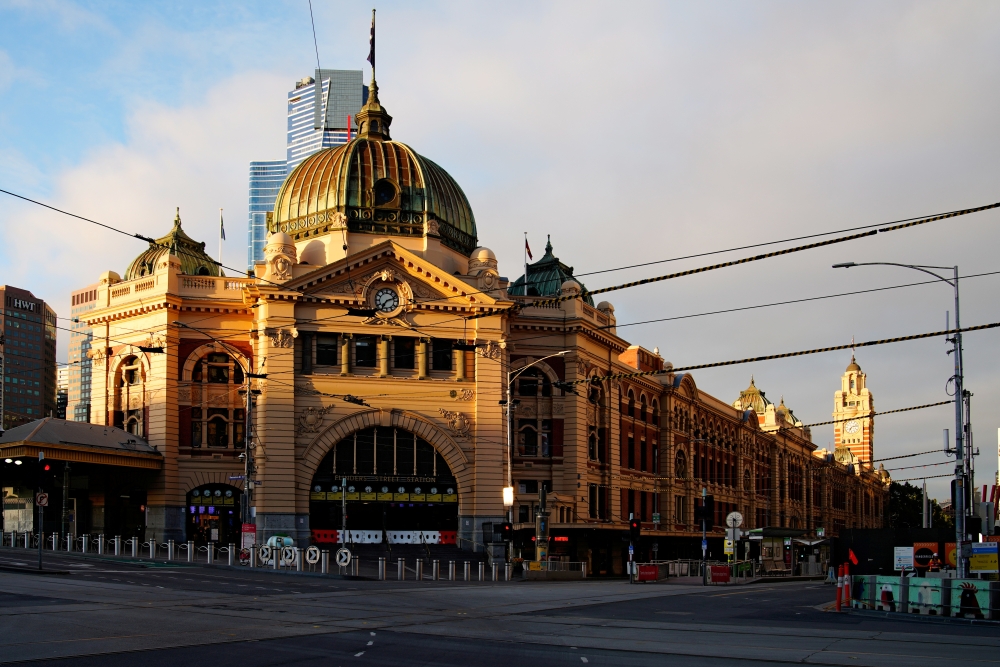Melbourne reintroduces masks, restrictions due to new Covid-19 outbreak, Picture from February 13, 2021. Reuters/Sandra Sanders