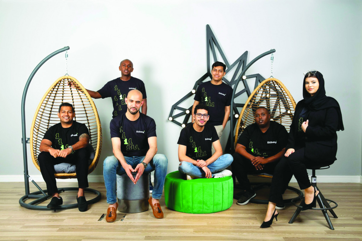Dibsy team pose for a group photo.