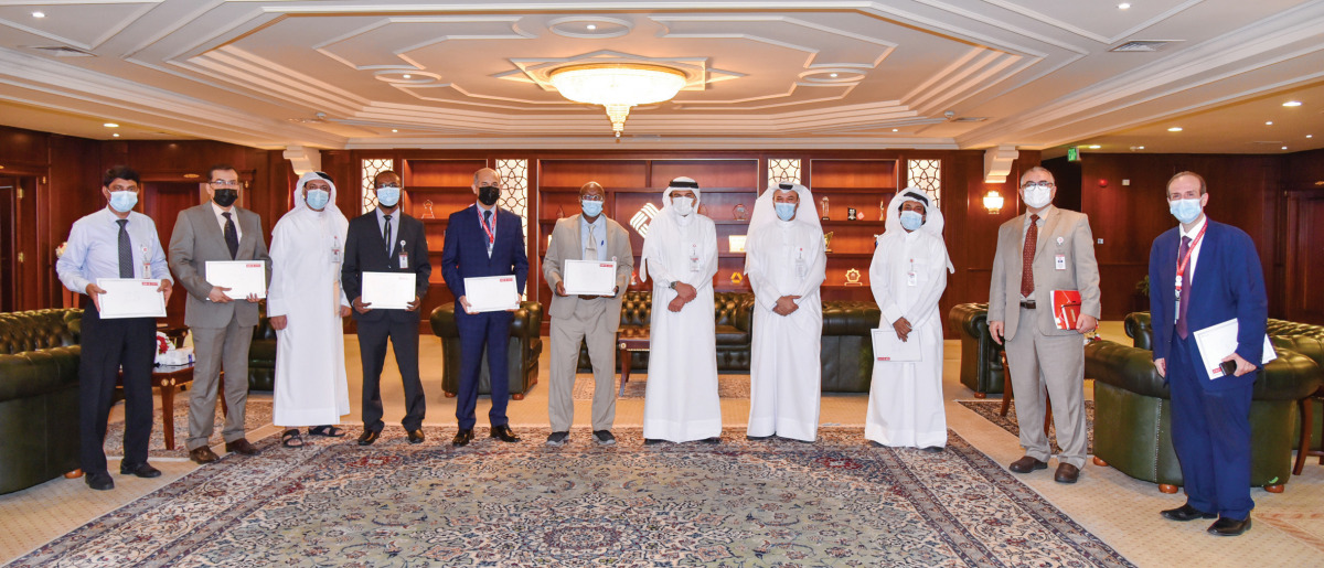QIIB Chief Executive Officer, Dr Abdulbasit Ahmed Al Shaibei, during the special ceremony held to honour long-serving employees.