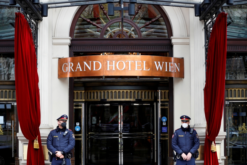 File photo: Police stand outside a hotel where a meeting of the Joint Commission of the Joint Comprehensive Plan of Action (JCPOA), or Iran nuclear deal, is held in Vienna, Austria, April 20, 2021. Reuters/Leonhard Foeger/File Photo