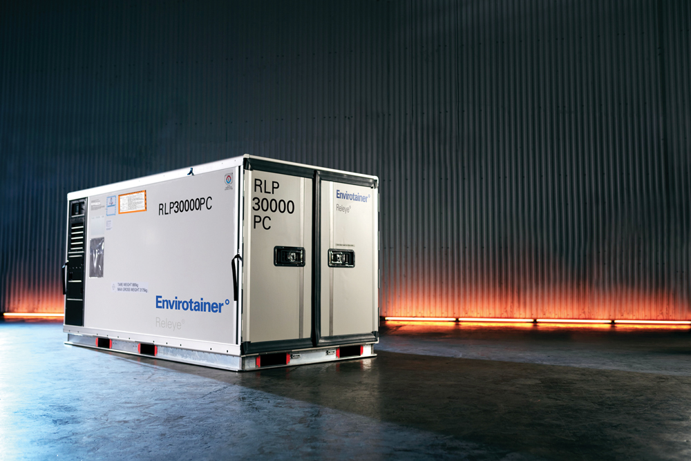 Qatar Airways Cargo showcases the Envirotainer's latest innovation - The Releye RLP container. 