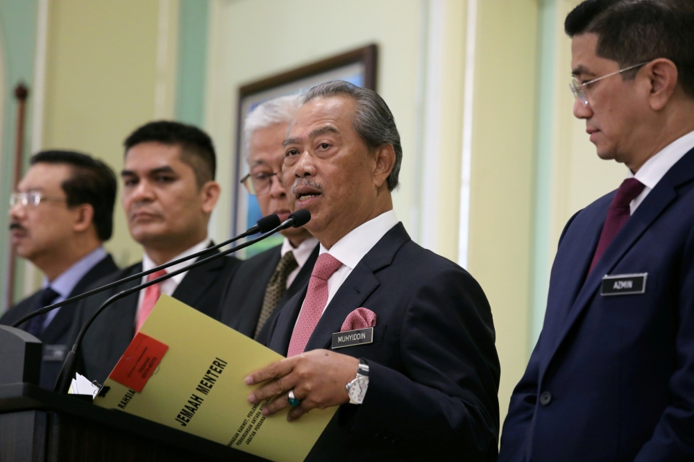 Malaysia's Prime Minister Muhyiddin Yassin speaks during a news conference in Putrajaya, Malaysia March 11, 2020. REUTERS/Lim Huey Teng/File Photo