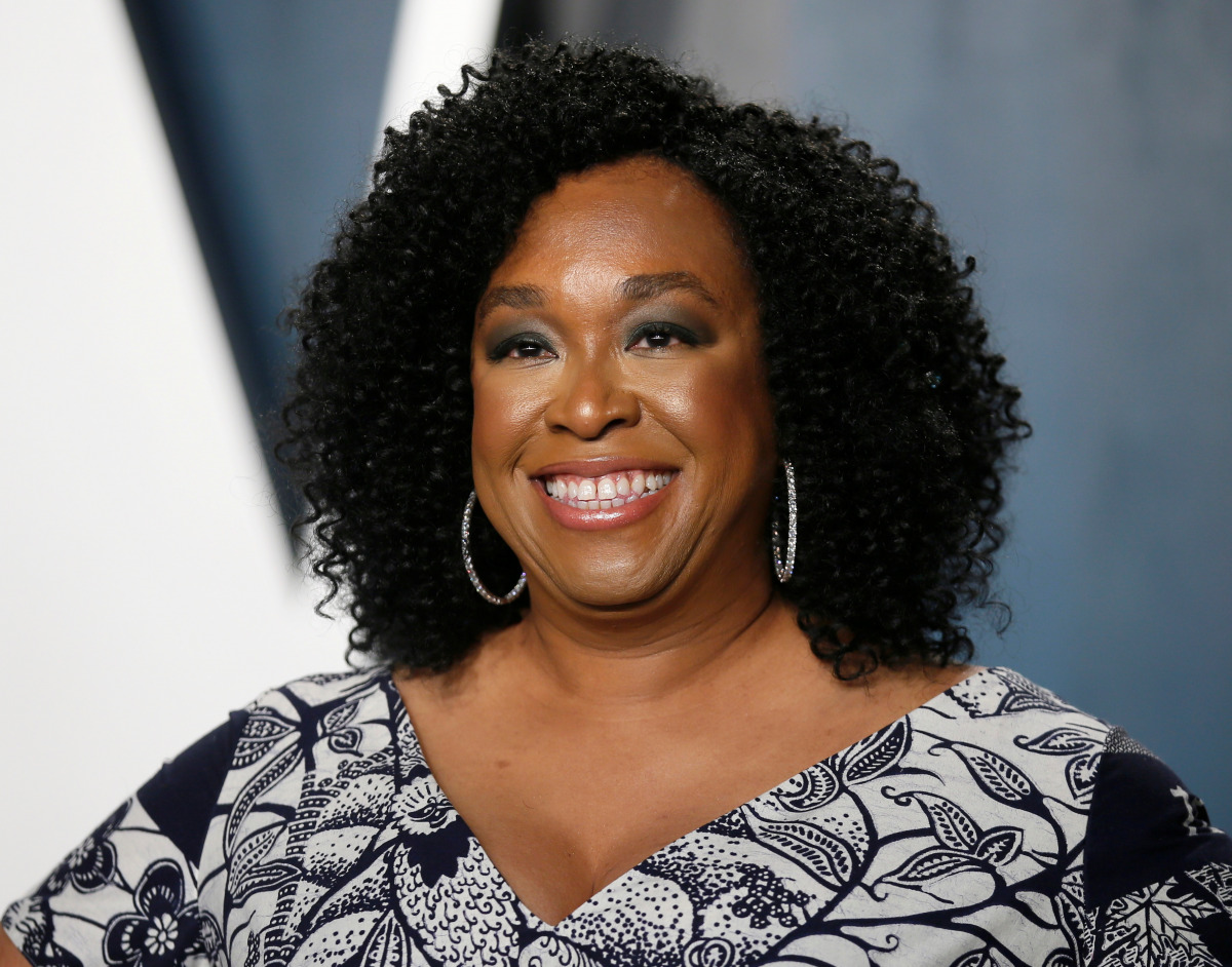 FILE PHOTO: Shonda Rhimes attends the Vanity Fair Oscar party in Beverly Hills during the 92nd Academy Awards, in Los Angeles, California, U.S., February 9, 2020. REUTERS/Danny Moloshok/File Photo
