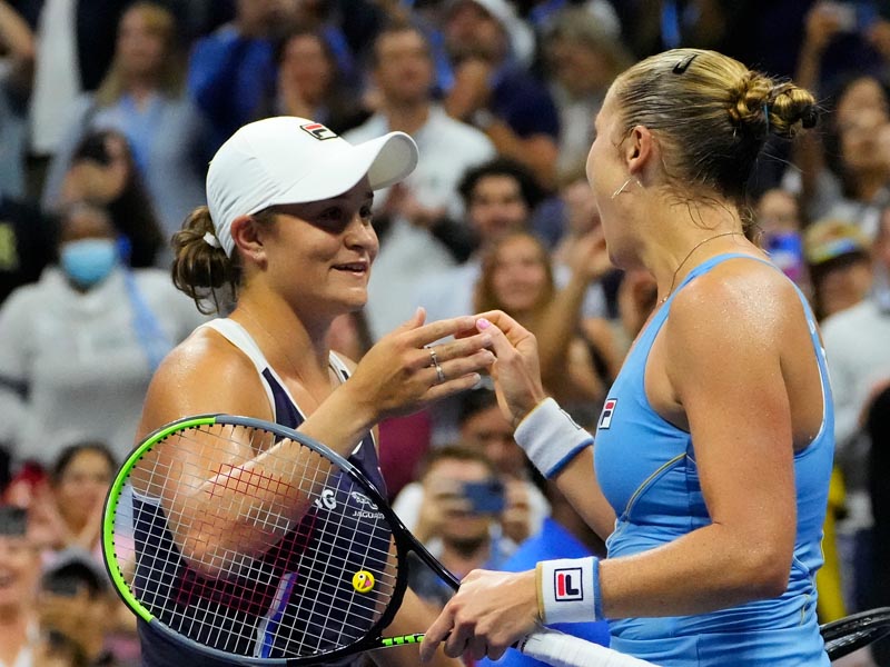 Shelby Rogers of the USA (right) after beating Ashleigh Barty of Australia on day six of the 2021 U.S. Open tennis tournament at USTA Billie Jean King National Tennis Center. Mandatory Credit: Robert Deutsch-USA TODAY Sports
