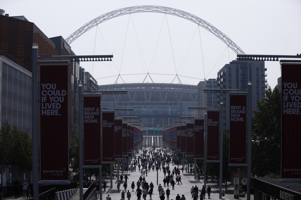 Soccer Football - World Cup - UEFA Qualifiers - Group I - England v Andorra - Wembley Stadium, London, Britain - September 5, 2021 General view as fans arrive outside the stadium before the match Action Images via Reuters/John Sibley
