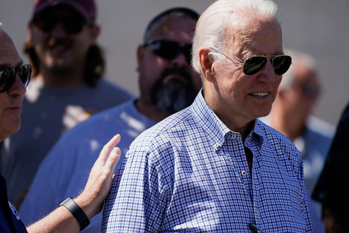 U.S. President Joe Biden visits the IBEW Local 313 chapter in New Castle, Delaware, U.S., September 6, 2021. REUTERS/Elizabeth Frantz