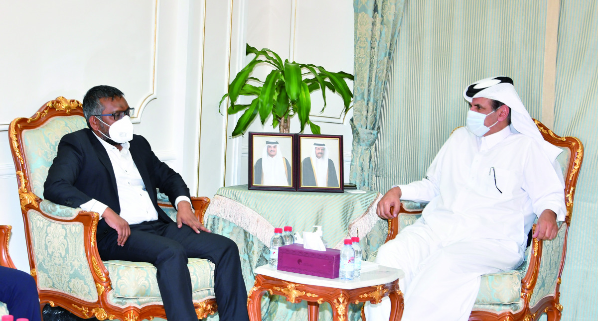 QC First Vice Chairman H E Mohamed bin Ahmed bin Twar Al Kuwari with Minister of Economic Development of Maldives H E Uz Fayyaz Ismail at the Chamber’s headquarter, yesterday.