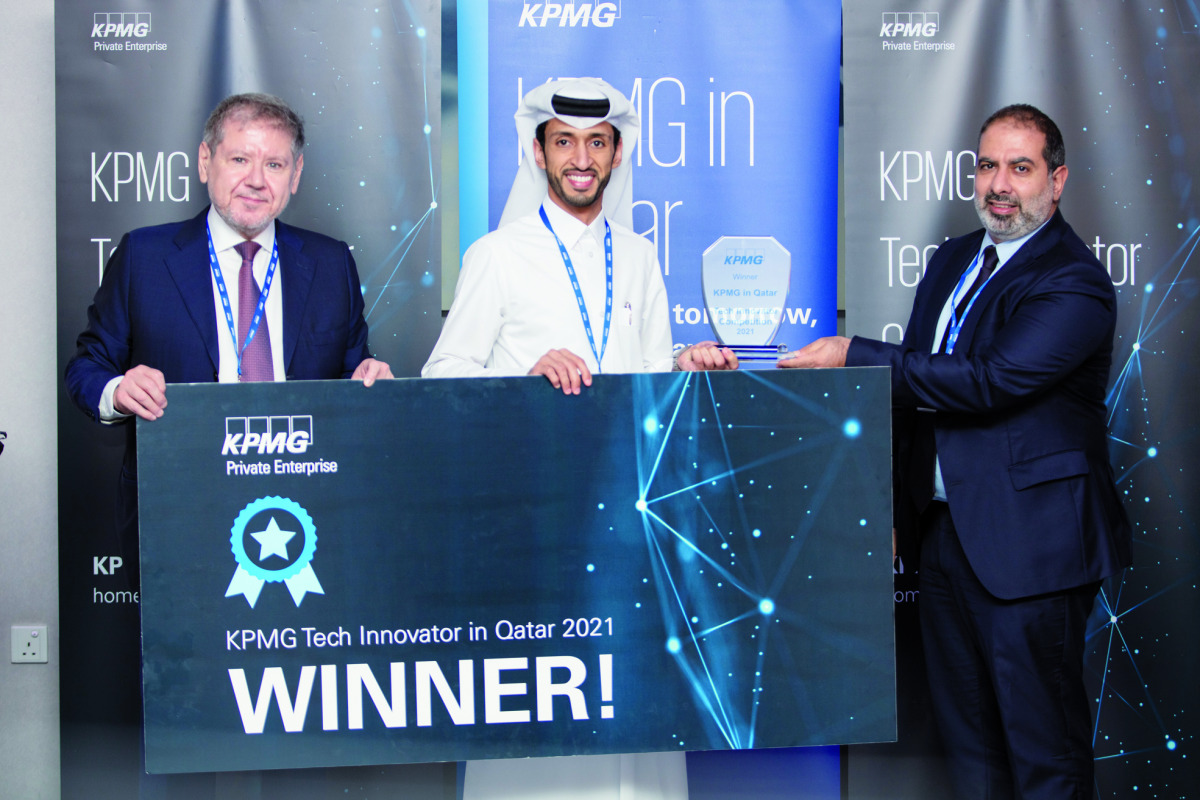 The winner of KTIC-2021 and other officials during the event.