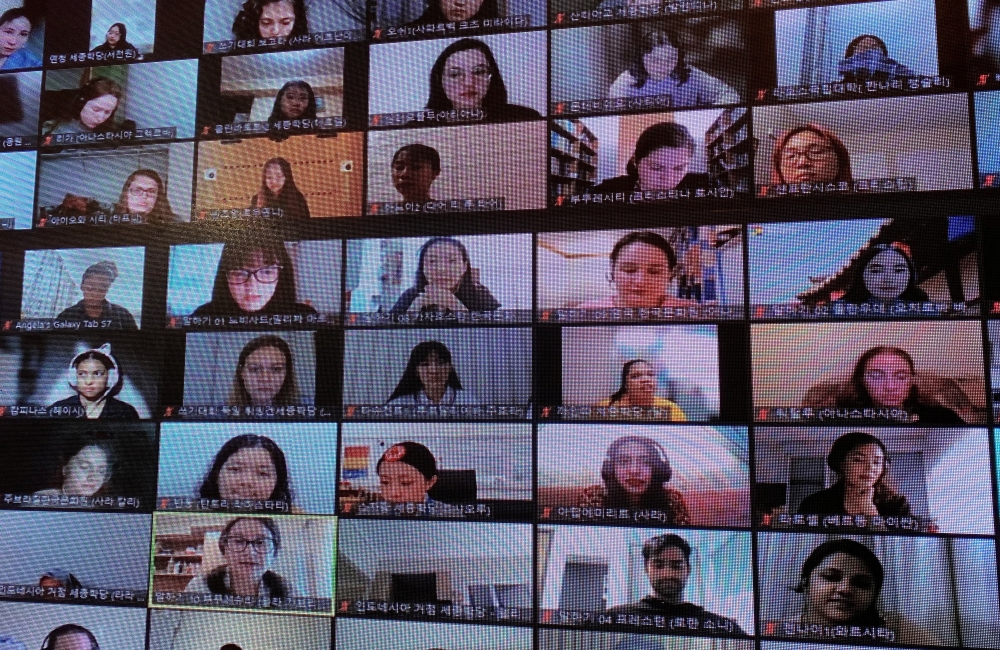 Participants from overseas take part in a Korean speech contest held by Sejong Institute Foundation in Seoul, South Korea, October 8, 2021. REUTERS/Dogyun Kim