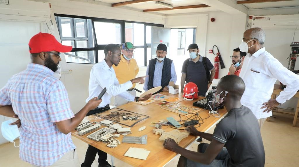 QRCS and Kenyan officials visit the training centre for addiction survivors.