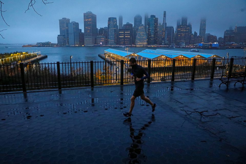 file photo/Reuters