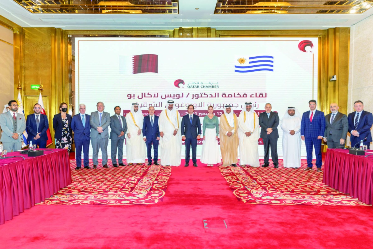 President of the Oriental Republic of Uruguay H E Dr Luis A. Lacalle Pou, Qatar Chamber’s First Vice-Chairman Mohamed bin Towar Al Kuwari, and other officials, during a meeting with Qatari businessmen in Doha, yesterday. 