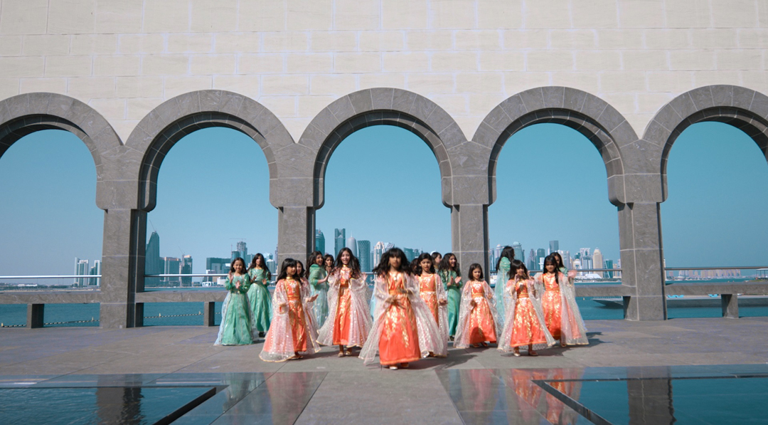 Young Qatari girls performing in the video song.