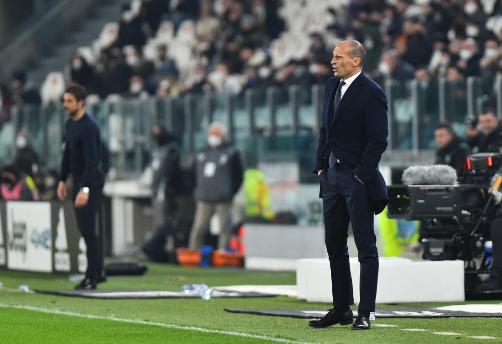 Juventus coach Massimiliano Allegri reacts REUTERS/Massimo Pinca
