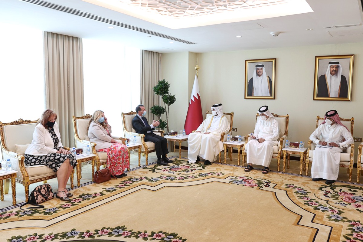 Minister of Commerce and Industry H E Sheikh Mohammed bin Hamad bin Qassim Al Thani with delegation from the British Parliament headed by Chair of the All-Party Parliamentary British-Qatar Group Alun Cairns.