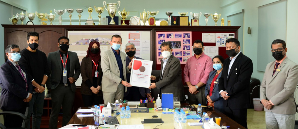 Participants during MoU signing ceremony for launching IDP IELTS.