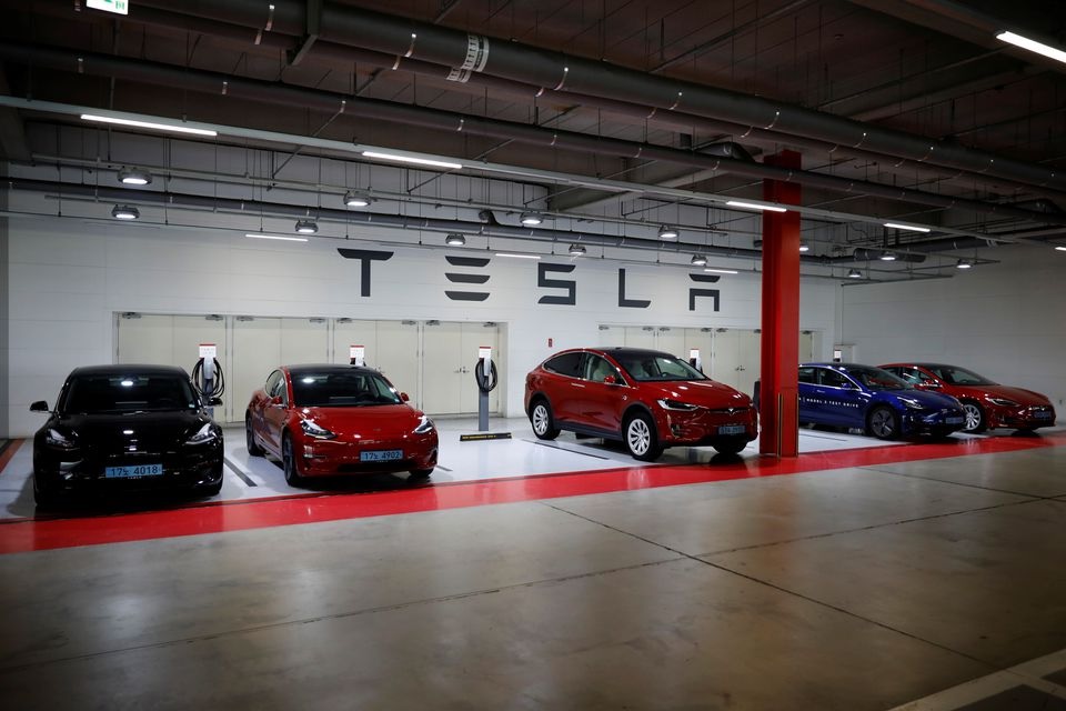 Tesla electric vehicles for test driving are parked in Hanam, South Korea, July 6, 2020. REUTERS/Kim Hong-Ji